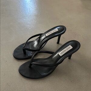 Steve Madden Black Heels with Elegant Slingback Design